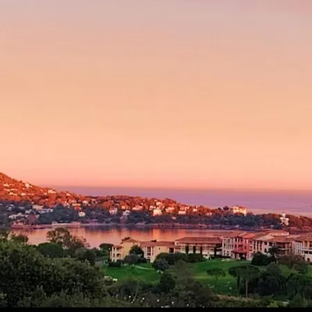 En Paradis * Saint-Raphaël