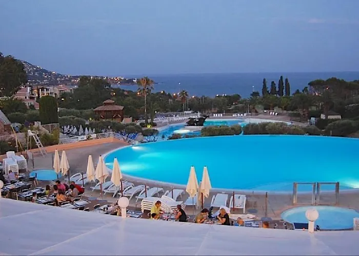 Appartamento En Paradis Saint-Raphaël