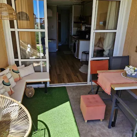 Apartment En Paradis